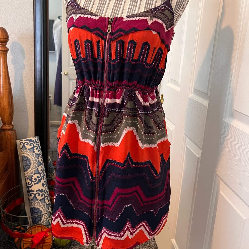 Women’s Dolce Vita Abstract Print Zip-Font Mini Dress with Pockets